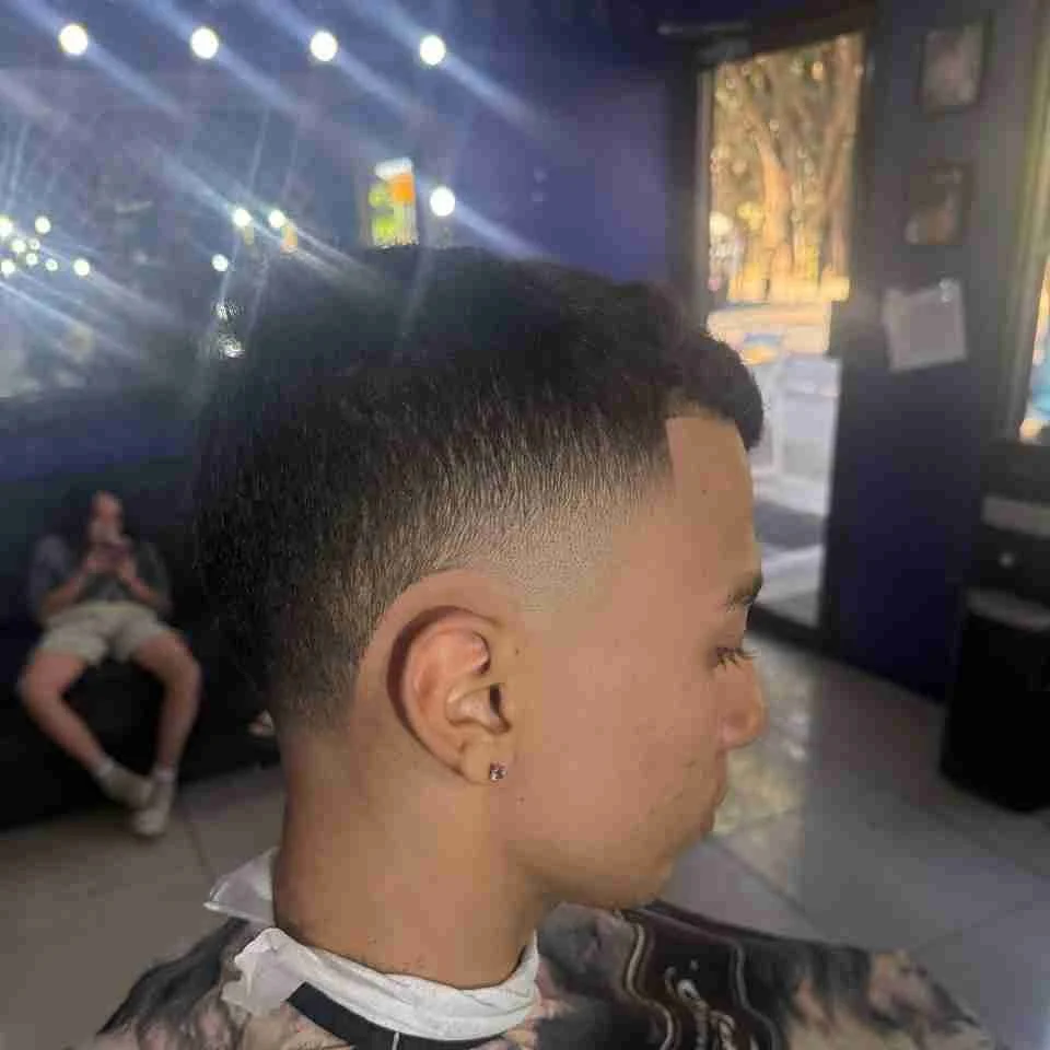 Side finish with a progressive fade